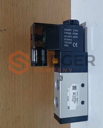 VALVULA PNEUMATICA 220V 5/2 VIAS 1/4 SERIE PHT COM MOLA